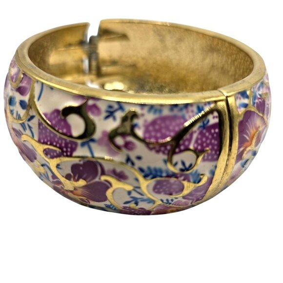 Vtg Gold-Tone Hinged Bangle Bracelet Purple Floral Enamel fairycore feminine - Picture 4 of 6